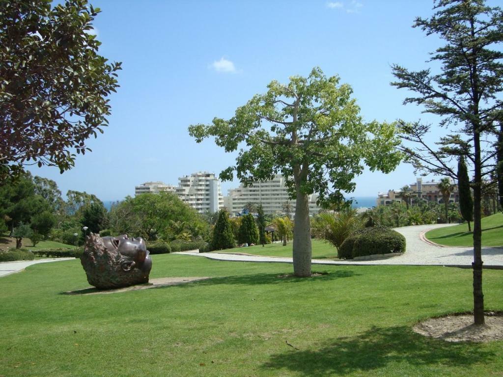 Magnificent Port-Beach 5* Luxury Residence Benalmádena Exteriör bild